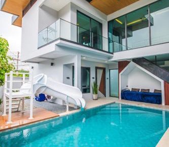 Deluxe Villa