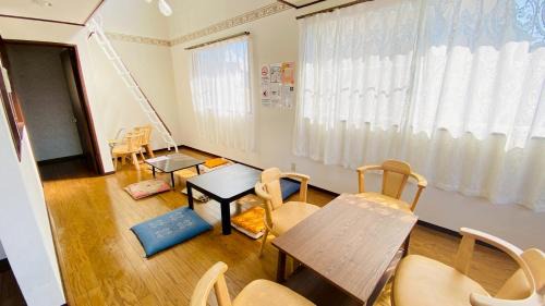 Triple Room with Shared Bathroom