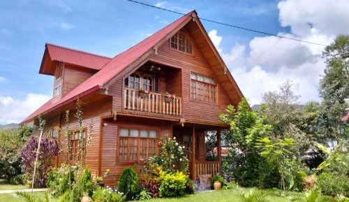 Three-Bedroom Chalet