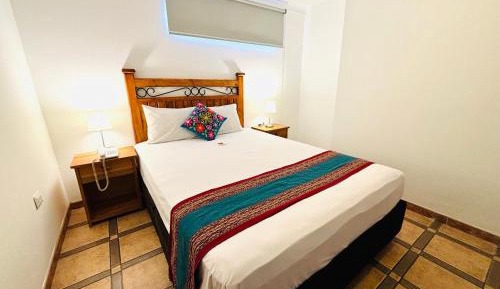 Standard Queen Room