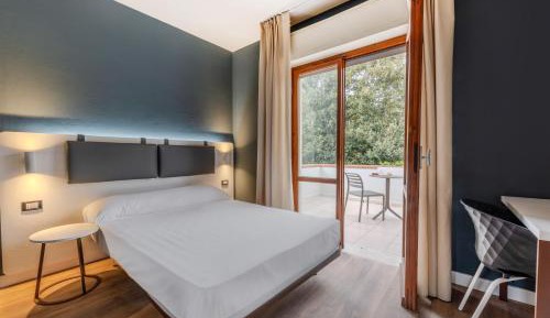 Superior Single Room