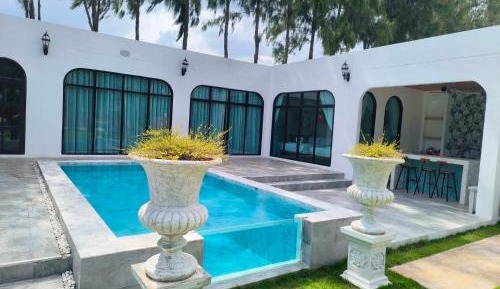 Villa with Private Pool