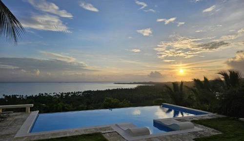 Villa with Sea View
