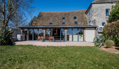 Six-Bedroom House