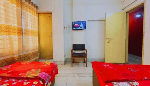 Economy Triple Room