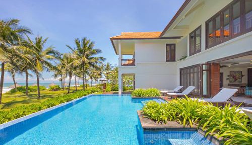 Villa - Beach Front