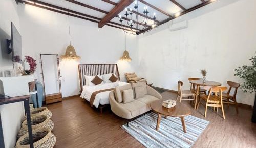 One-Bedroom Villa