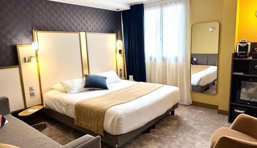 Executive King Room - Non-Smoking