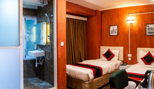 Standard Twin Room