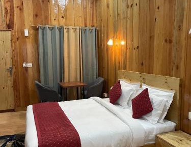 King Suite with Balcony