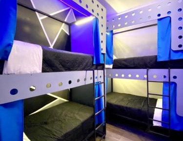 Bed in 6-Bed Mixed Dormitory Room