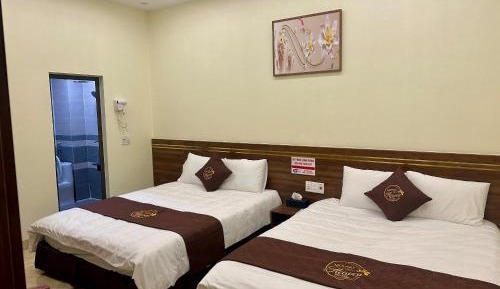 Double or Twin Room with Private Bathroom