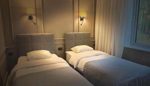 Superior Double or Twin Room with Lake View