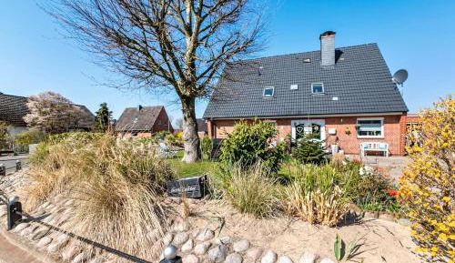 Superior One-Bedroom Apartment