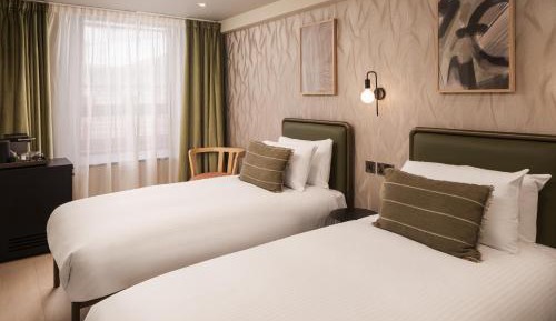 Superior Twin Room *Newly Refurbished*