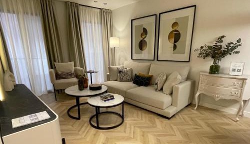Two-Bedroom Deluxe Apartment