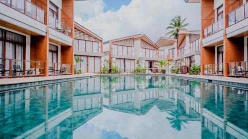 Double or Twin Room with Pool View