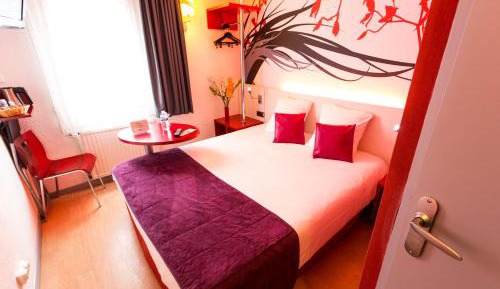 Double Room with 1 Double Bed