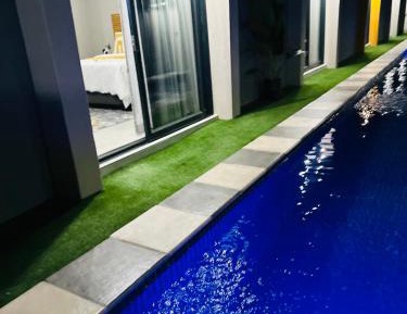 King Room with Pool View