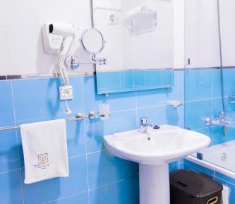 Two-Bedroom Apartment with City View