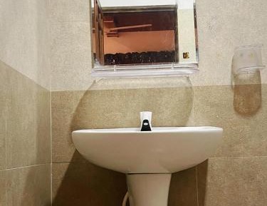 Basic Triple Room