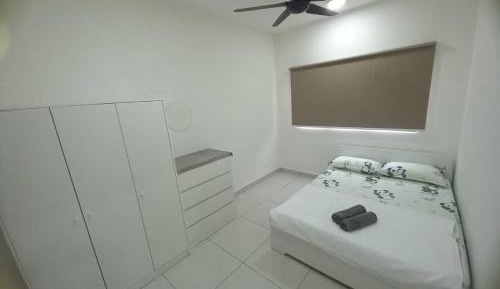 Three-Bedroom Standard Apartment