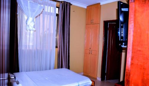 Single Room with Bathroom