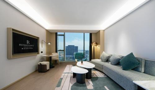 Executive King Suite