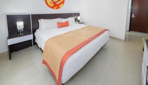 Standard King Room