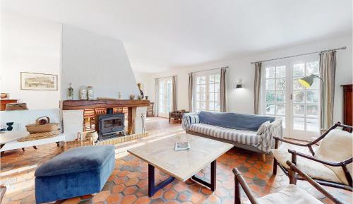 Four-Bedroom Vacation Home