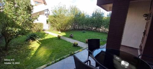 Two-Bedroom Deluxe Apartment with Garden View