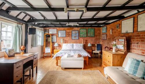One-Bedroom House