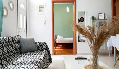 One-Bedroom Apartment with Balcony