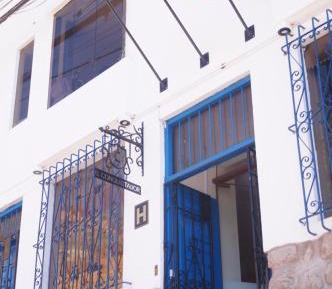 Standard Single Room with Shared Bathroom