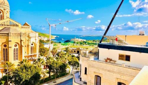 Three-Bedroom Holiday Home 