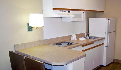 Efficiency King Suite - Non Smoking