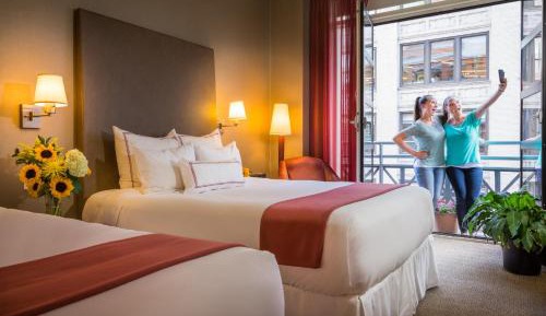 Quadruple Room with Balcony