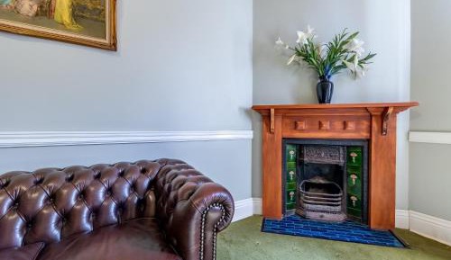 Queen Suite