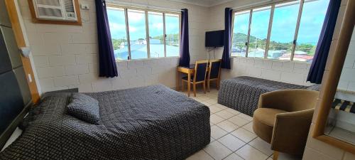 Double Room with Mountain View