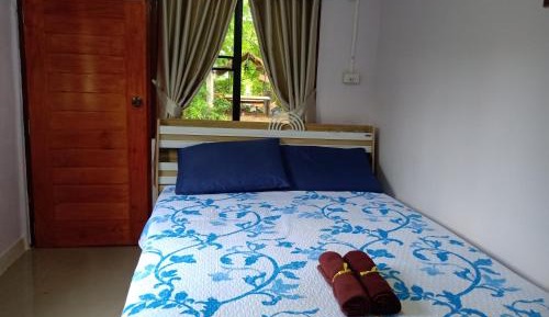 Queen Room with Garden View