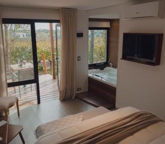 Deluxe Double Room with Bath