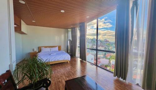 Large Double Room
