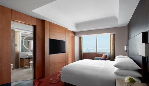 Premier King Room