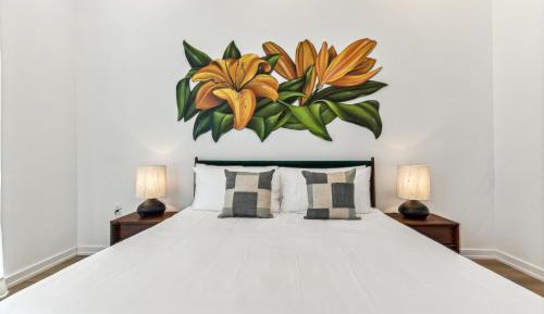 Apartment with Pool View 