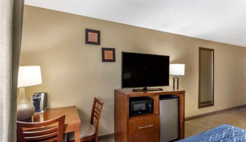 Queen Room - Disability Access/Non-Smoking