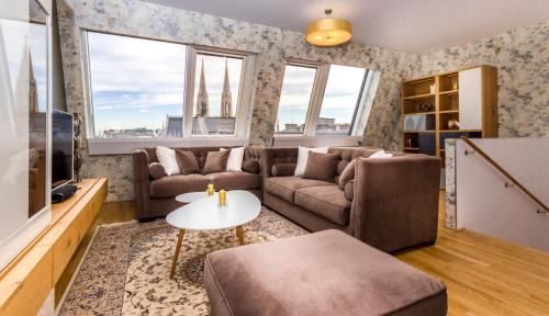 Three-Bedrooms Deluxe Apartment with terrace