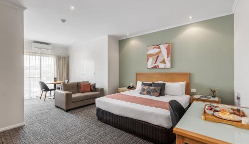 Superior King Room with Spa Bath