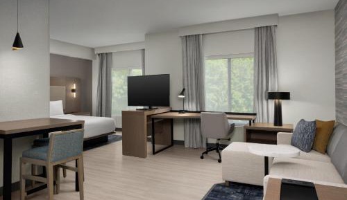 King Studio with Sofa Bed