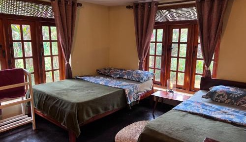 Triple Room with Shared Bathroom