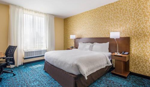 King Room - Hearing Accessible